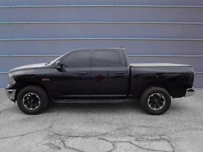 2014 ram ram pickup 1500 slt 4x4 slt 4dr crew cab 5.5 ft. sb pickup for sale in omaha, nebraska