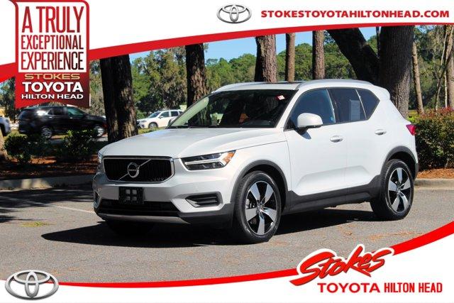 2020 volvo xc40 t5 momentum