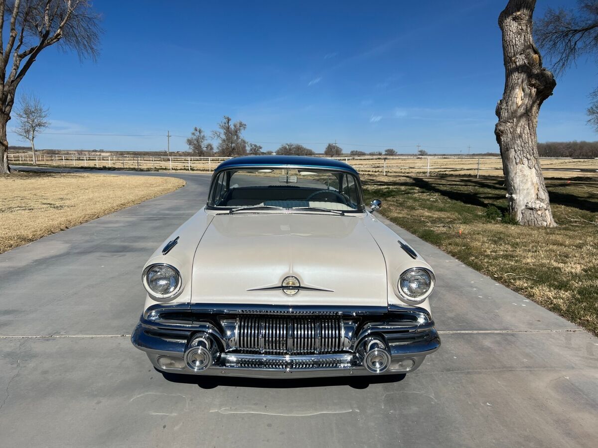 1957 poniac super chief