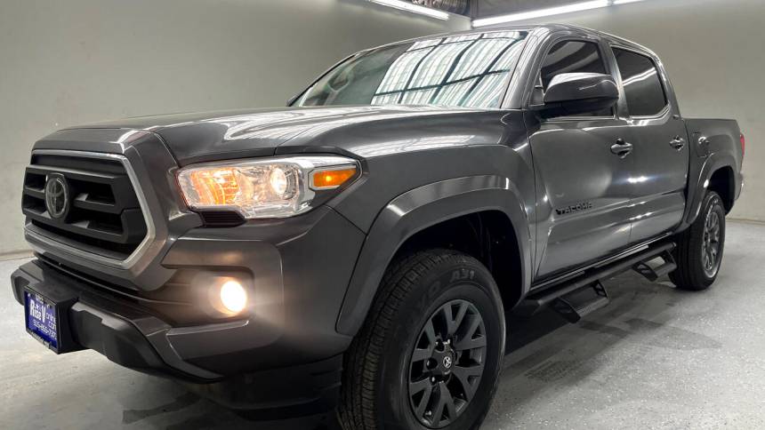2023 toyota tacoma