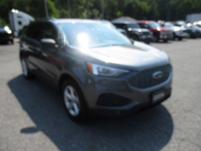 2023 ford edge se