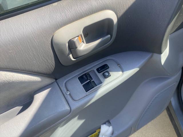 1999 toyota sienna ce
