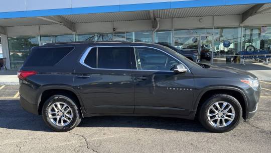 2021 Chevrolet Traverse lt leather