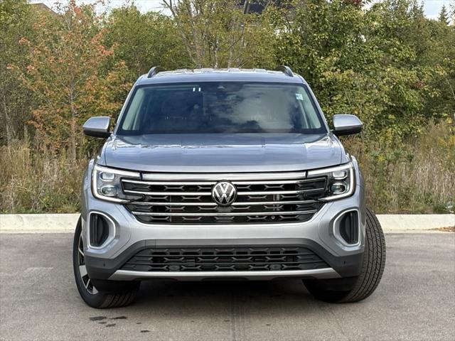 2024 volkswagen atlas 2.0t se w/technology