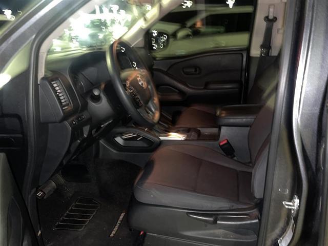 2022 nissan frontier s