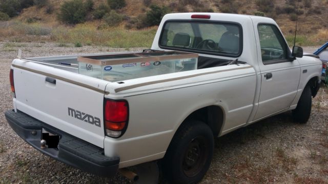 1993 mazda b2300