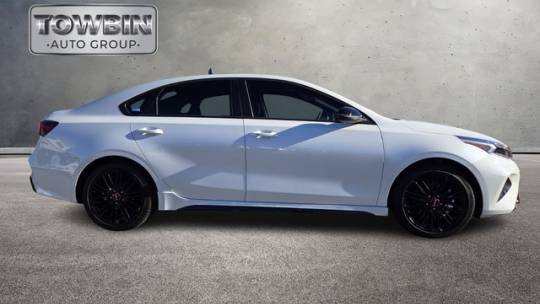 2024 kia forte gt