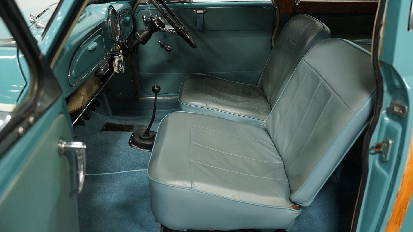 1960 morris minor 1000 traveller woody