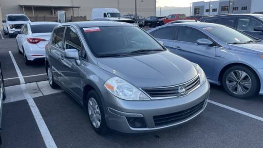 2012 nissan versa