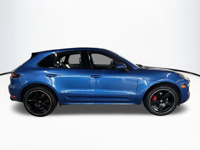 2017 porsche macan turbo