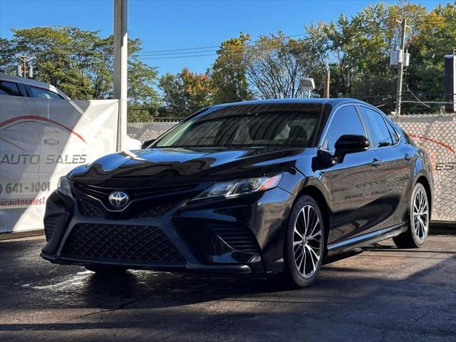 2018 toyota camry se