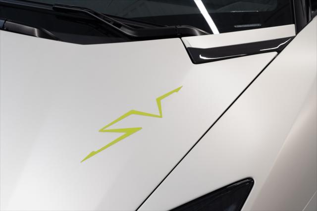 2016 lamborghini aventador lp750-4 superveloce
