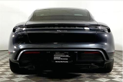 2021 porsche taycan