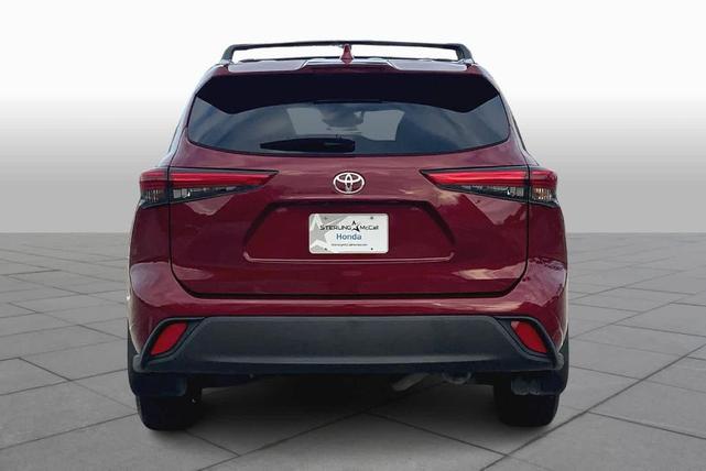2021 toyota highlander xle