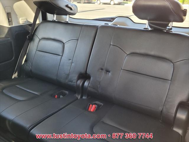 2014 toyota land cruiser base