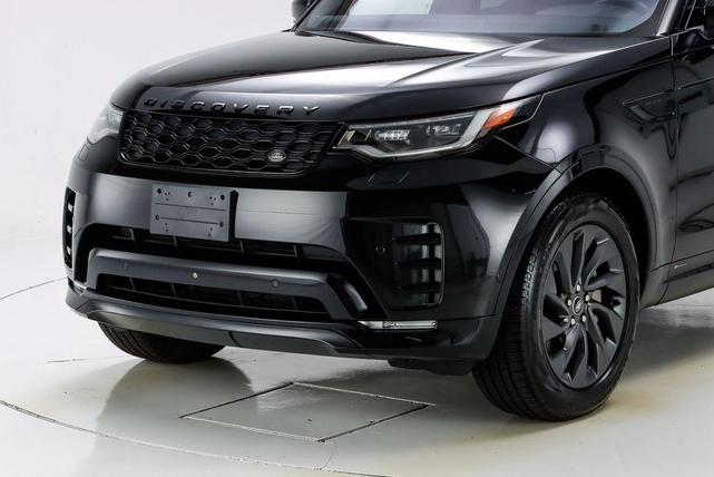 2022 land rover discovery p300 r-dynamic s