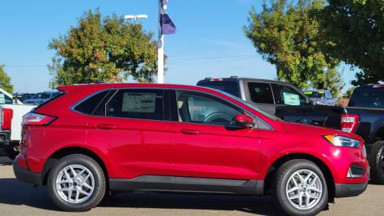 2024 Ford Edge