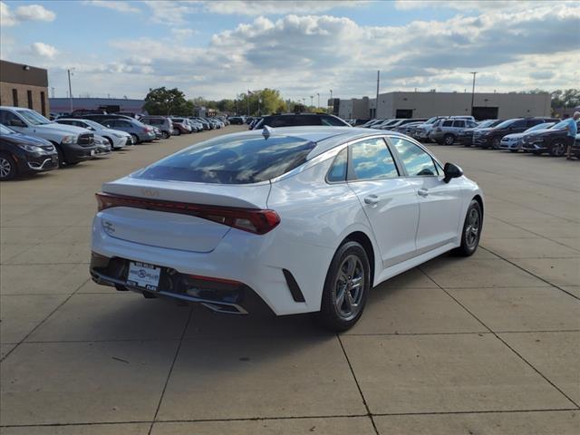2022 kia k5 lxs