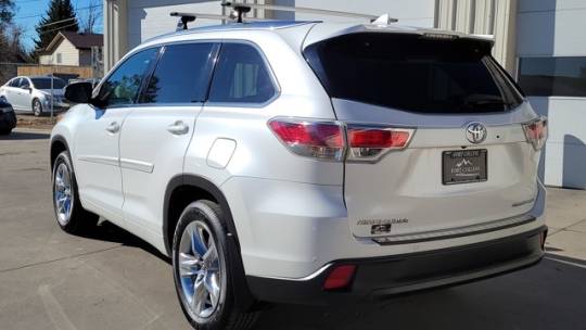 2016 Toyota Highlander