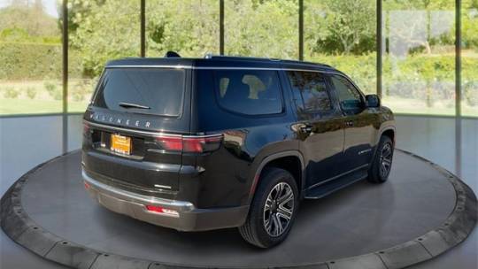 2022 Jeep Wagoneer