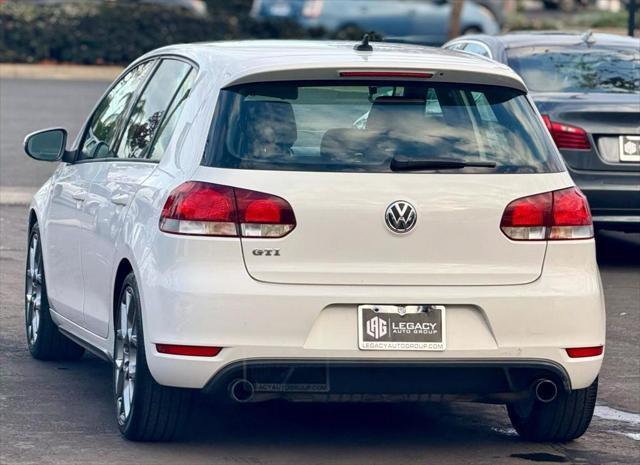 2013 volkswagen gti 4-door