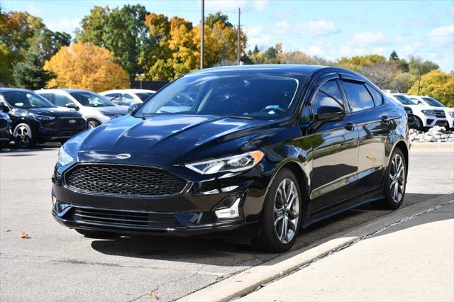2019 ford fusion hybrid titanium