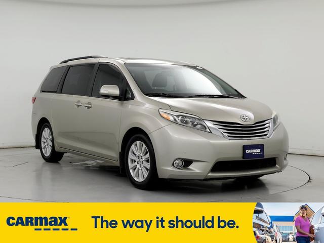 2017 toyota sienna limited