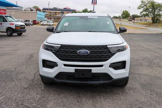 2021 ford explorer base