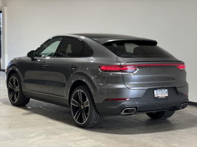2021 porsche cayenne base
