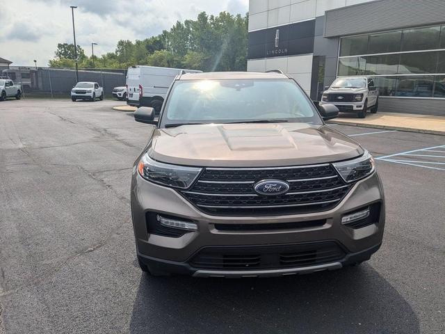 2021 ford explorer xlt