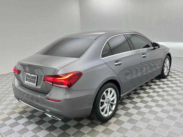 2019 mercedes-benz a-class a 220