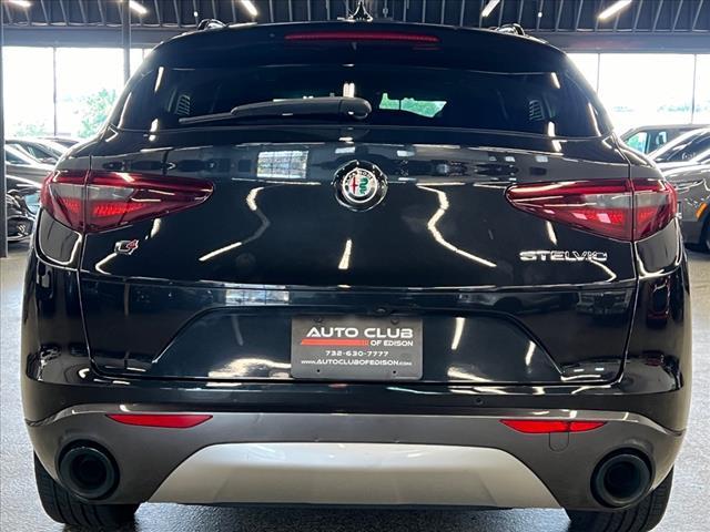 2022 alfa romeo stelvio ti