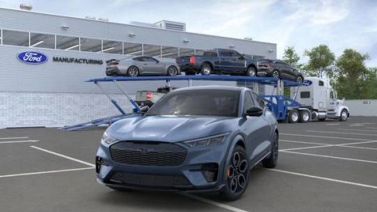 2024 Ford Mustang Mach-E gt