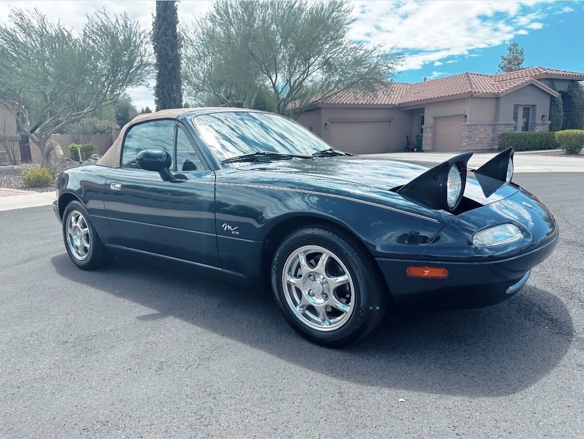 1994 mazda mx-5 miata convertible green