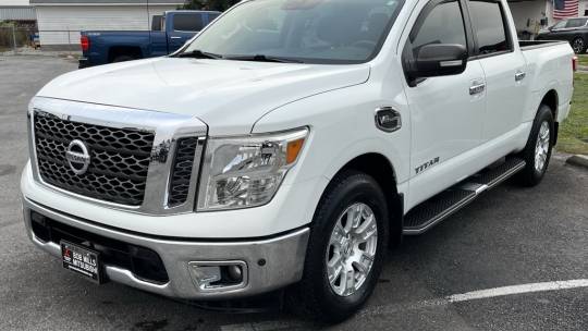 2017 Nissan Titan