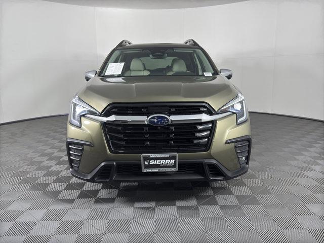 2023 subaru ascent limited 7-passenger
