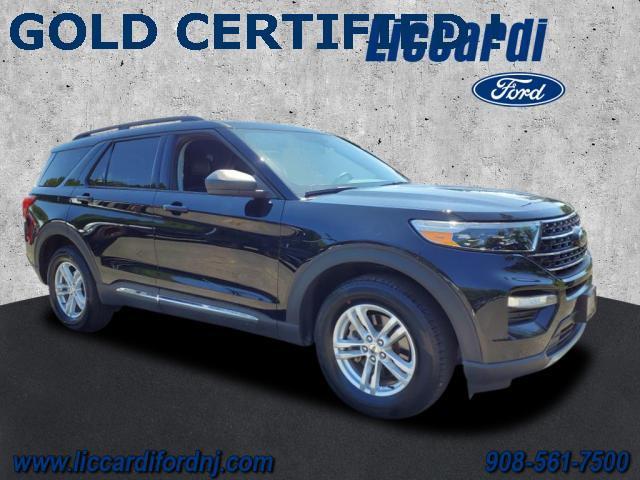 2021 ford explorer xlt