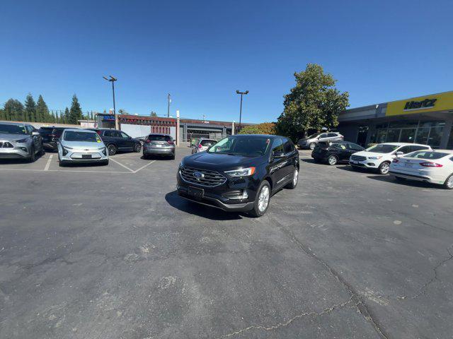 2022 ford edge titanium