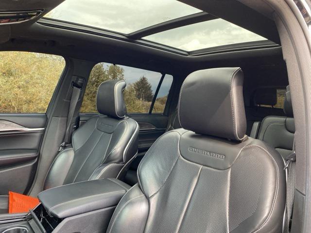 2021 jeep grand cherokee l overland
