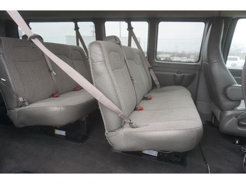2020 chevrolet express 3500 in benkelman, nebraska