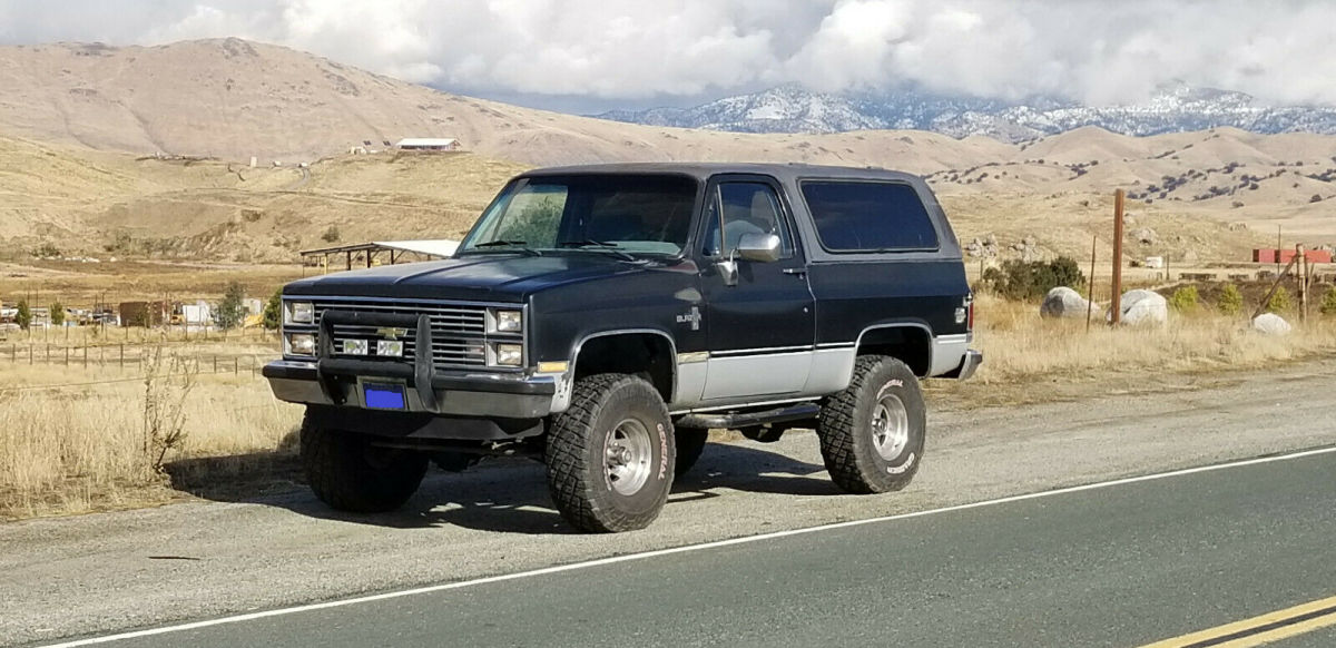 1984 k5 blazer silverado sequoia special calif blue & gold plates 4x4