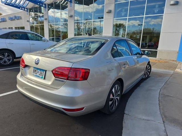2013 volkswagen jetta hybrid