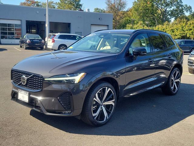 2023 volvo xc60 b6 awd ultimate dark
