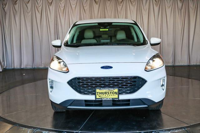 2022 ford escape sel