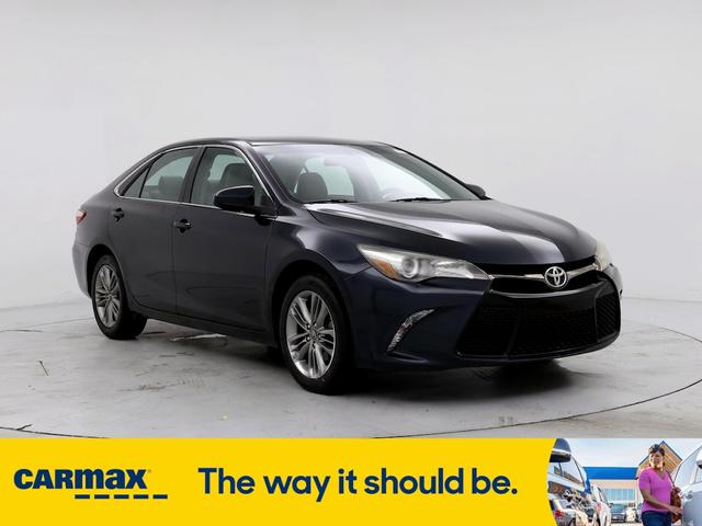 2017 toyota camry se