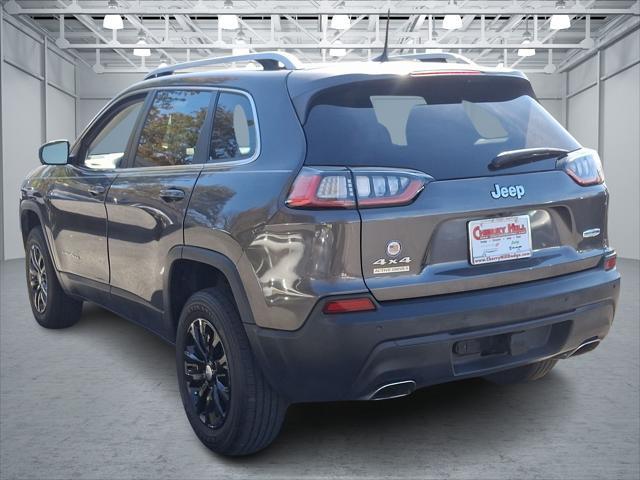 2021 jeep cherokee latitude lux