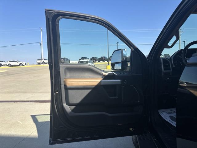 2022 ford f-250 lariat