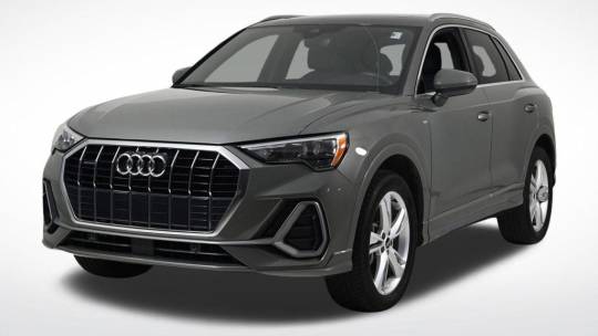 2022 Audi Q3