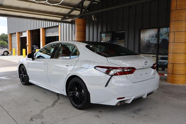 2023 toyota camry xse v6