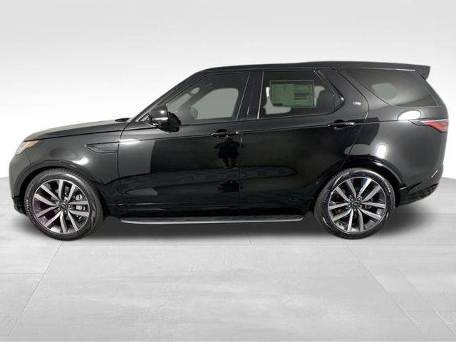 2024 land rover discovery p300 dynamic se